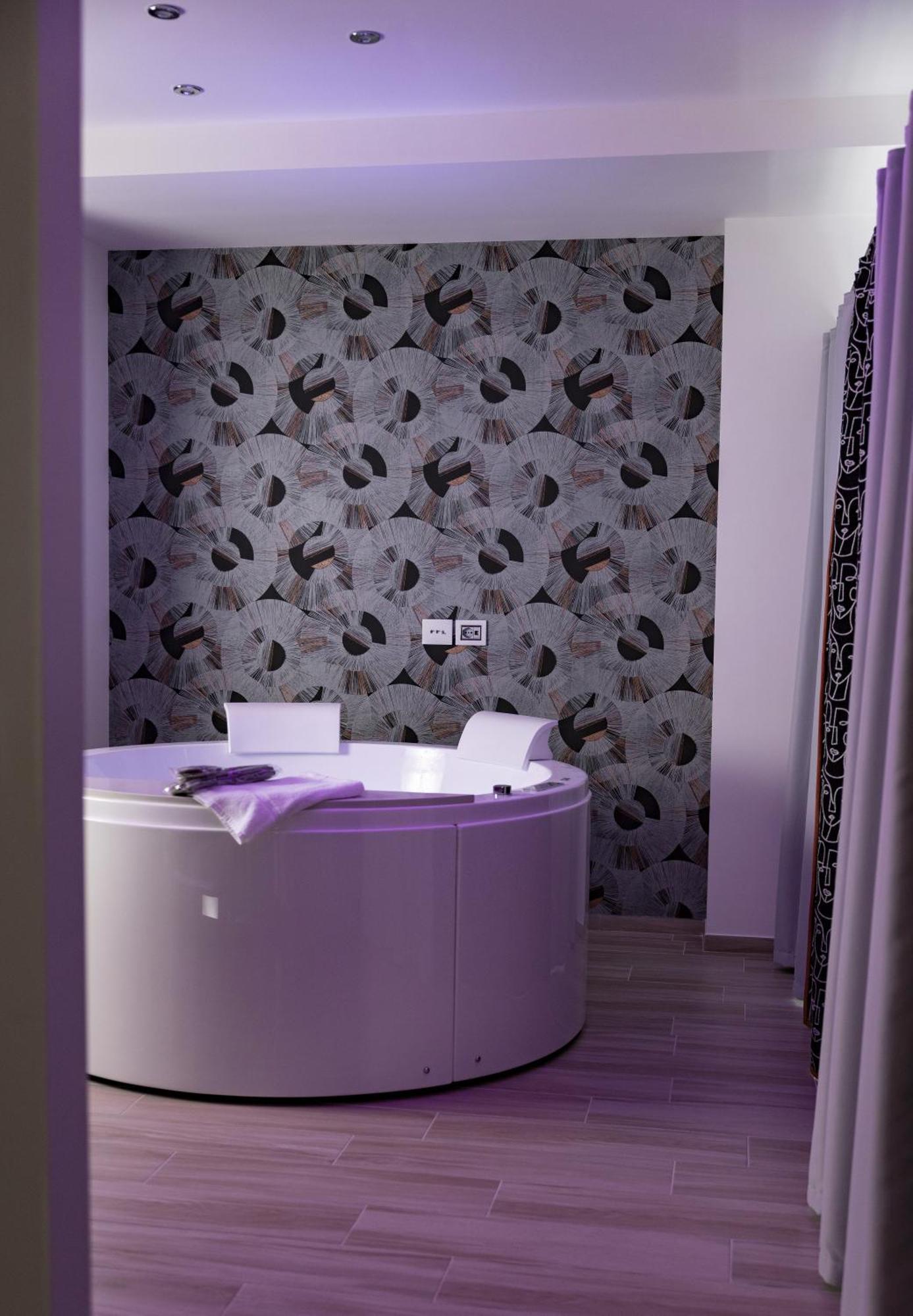 ג'ובינאצו Suite17 - Luxury Guesthouse מראה חיצוני תמונה